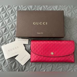 Gucci Microguccissima Pattern Wallet